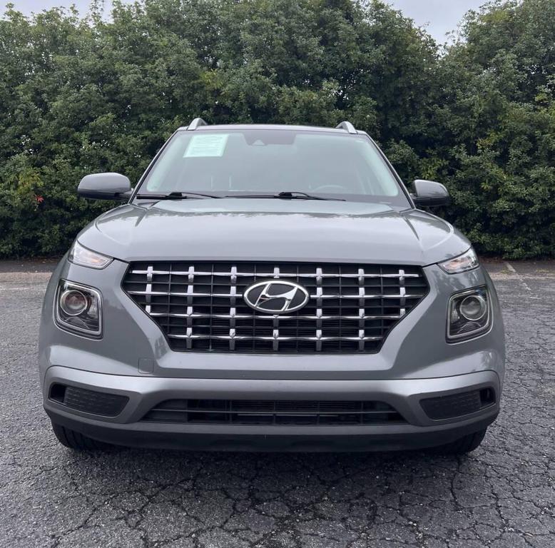 used 2022 Hyundai Venue car, priced at $17,900