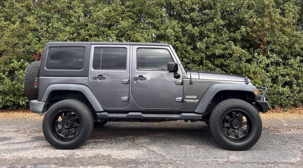 used 2016 Jeep Wrangler Unlimited car, priced at $16,900