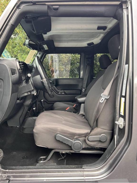 used 2016 Jeep Wrangler Unlimited car, priced at $16,900