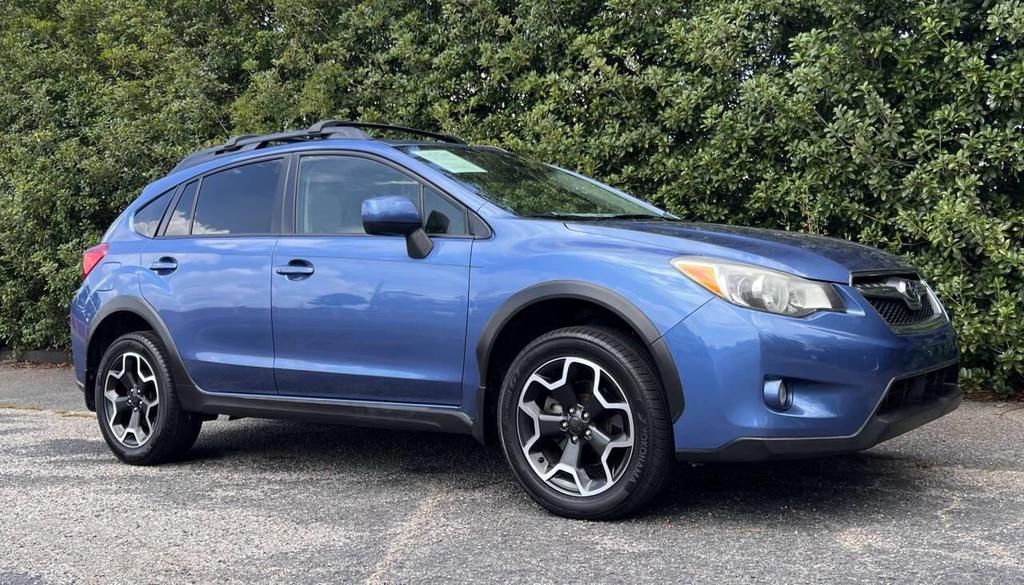 used 2014 Subaru XV Crosstrek car, priced at $12,900