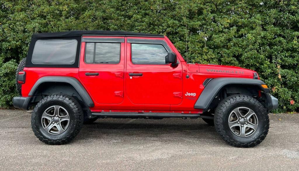 used 2018 Jeep Wrangler Unlimited car, priced at $29,900