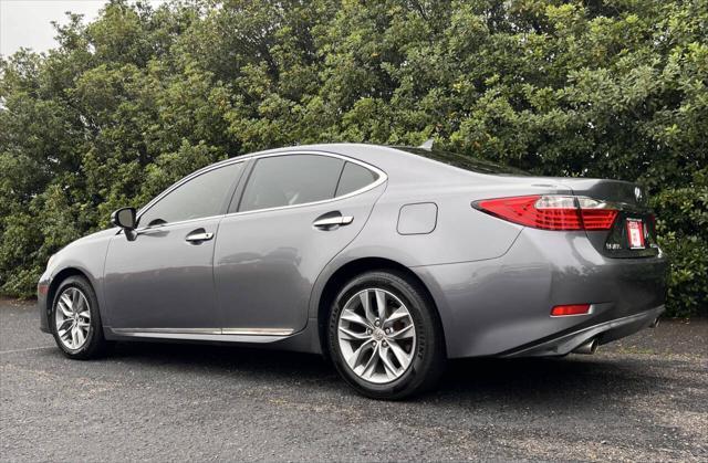 used 2013 Lexus ES 350 car, priced at $14,900
