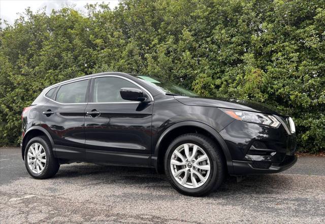 used 2021 Nissan Rogue Sport car, priced at $17,900