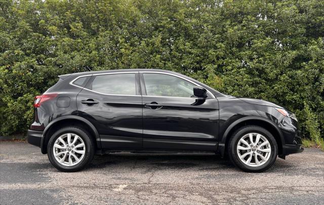 used 2021 Nissan Rogue Sport car, priced at $17,900