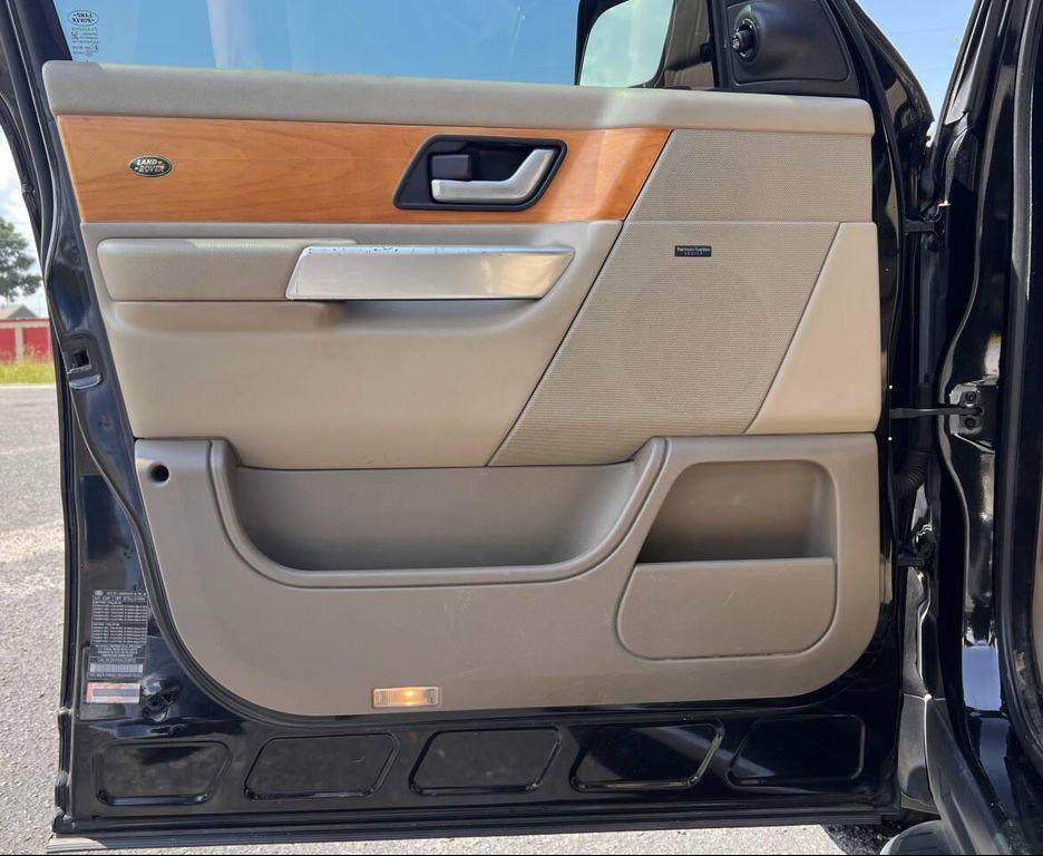 used 2009 Land Rover Range Rover Sport car, priced at $11,900