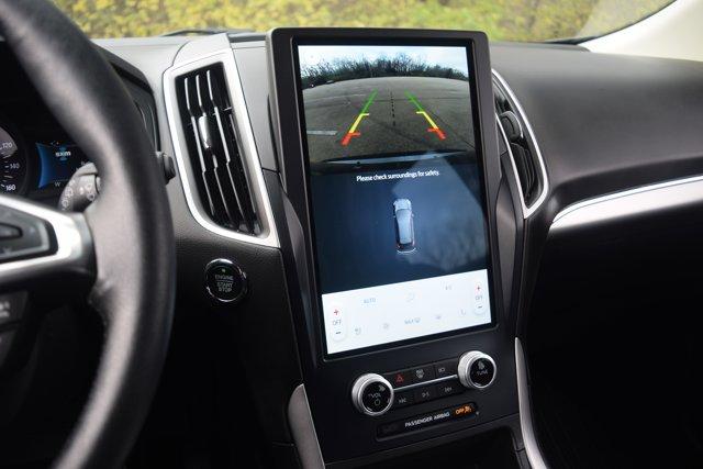 used 2022 Ford Edge car, priced at $25,000