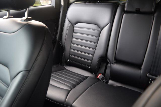 used 2022 Ford Edge car, priced at $25,000