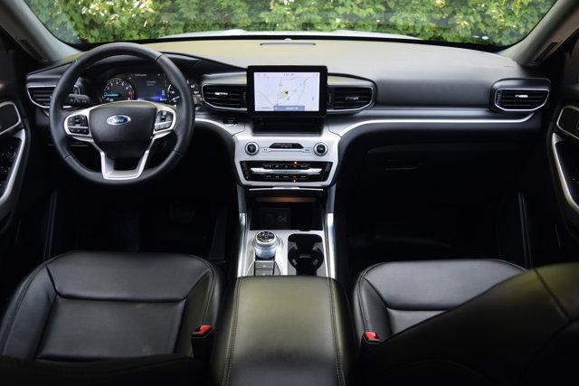 used 2022 Ford Explorer car, priced at $32,000