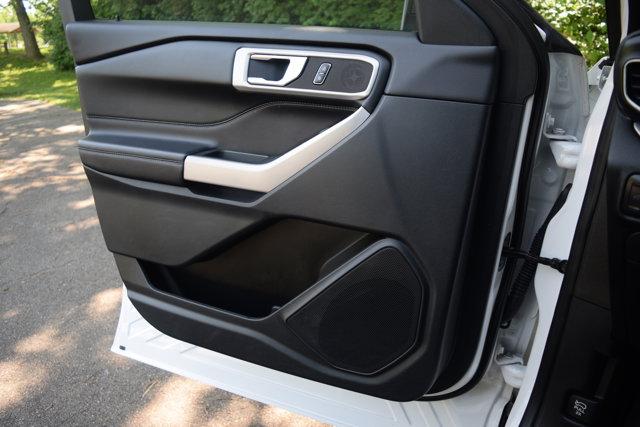 used 2022 Ford Explorer car, priced at $32,000