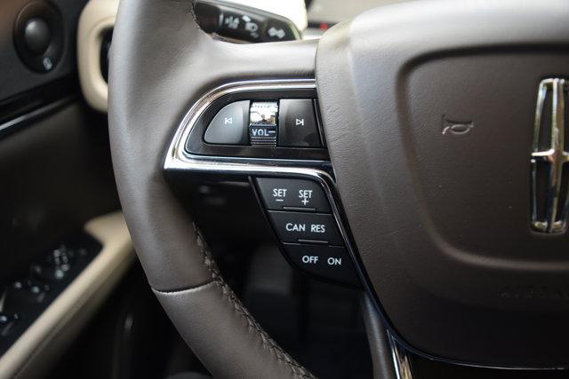used 2022 Lincoln Nautilus car, priced at $37,500