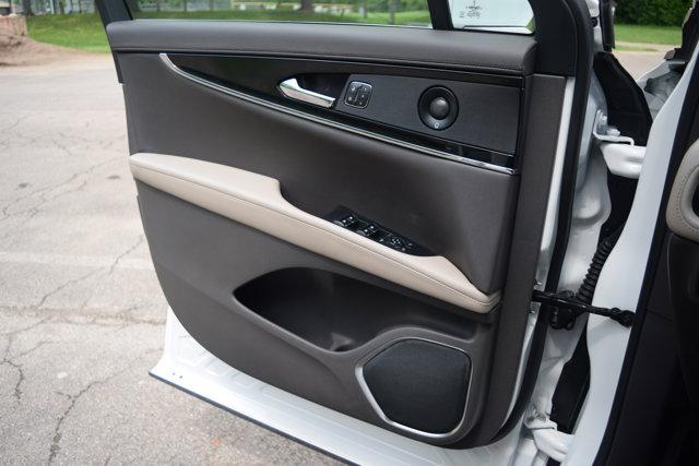 used 2022 Lincoln Nautilus car, priced at $37,500