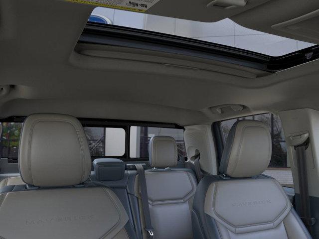 new 2025 Ford Maverick car