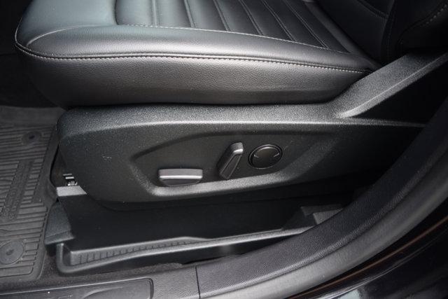 used 2022 Ford Edge car, priced at $25,000