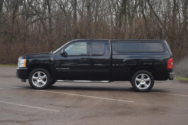 used 2009 Chevrolet Silverado 1500 car, priced at $9,000