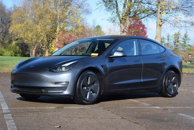 used 2022 Tesla Model 3 car, priced at $29,000