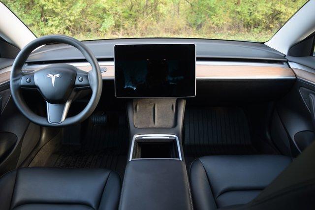 used 2022 Tesla Model 3 car, priced at $29,000