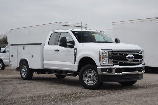 new 2024 Ford F-350 car, priced at $69,495