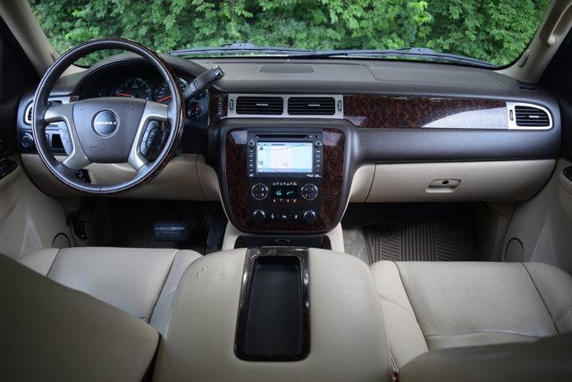 used 2013 GMC Yukon XL car, priced at $9,000
