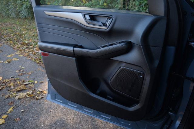 used 2023 Ford Escape car, priced at $23,500