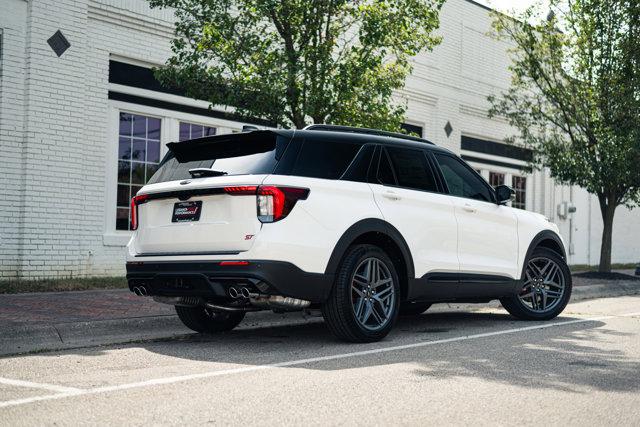 new 2025 Ford Explorer car, priced at $61,558