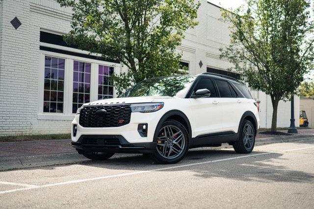 new 2025 Ford Explorer car, priced at $61,558