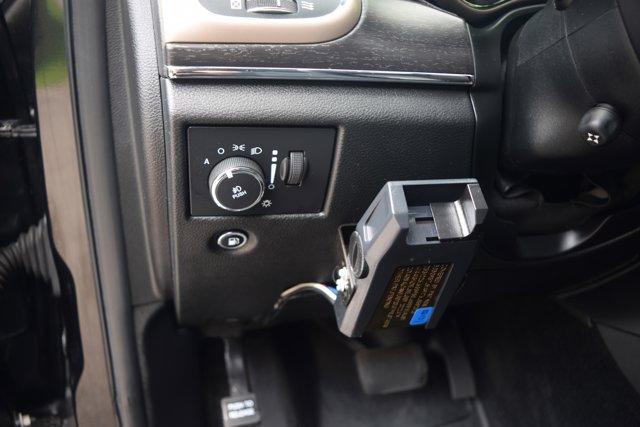 used 2014 Jeep Grand Cherokee car, priced at $10,500