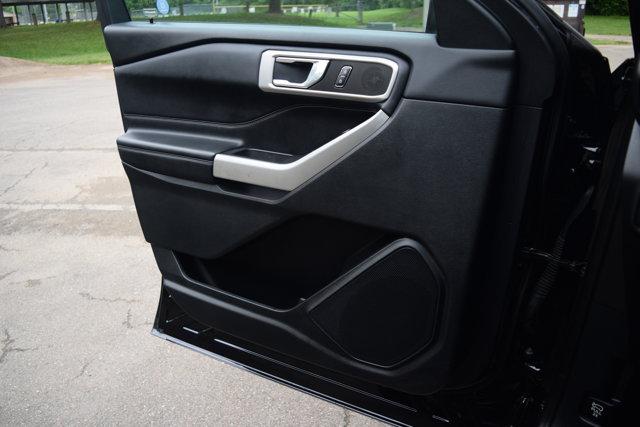 used 2022 Ford Explorer car, priced at $29,000