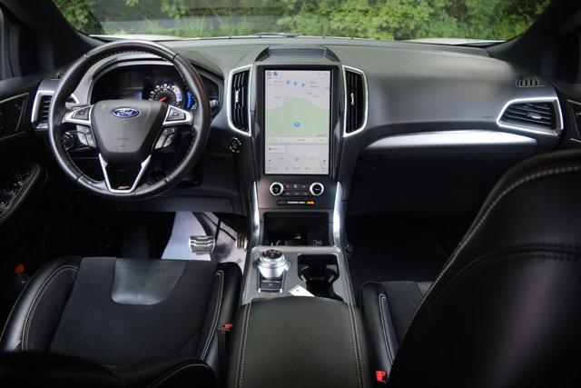 used 2022 Ford Edge car, priced at $32,000