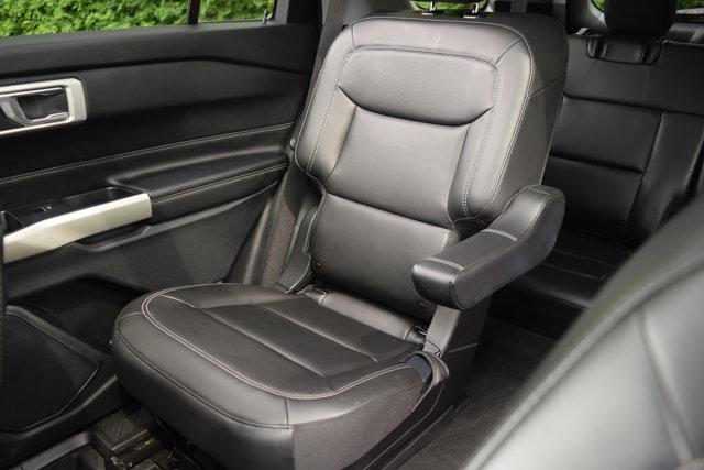 used 2022 Ford Explorer car, priced at $33,000