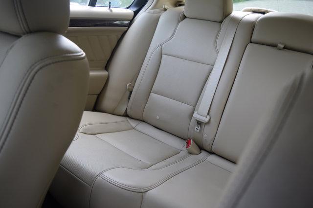 used 2016 Ford Taurus car, priced at $9,500