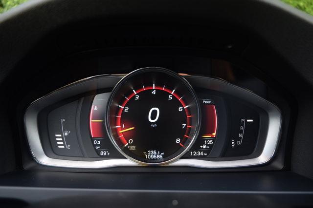 used 2015 Volvo V60 Cross Country car, priced at $11,000