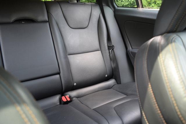 used 2015 Volvo V60 Cross Country car, priced at $11,000