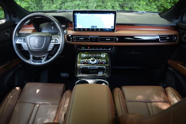 used 2023 Lincoln Nautilus car, priced at $36,849