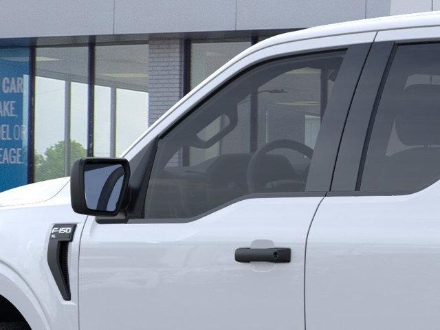 new 2025 Ford F-150 car, priced at $48,695
