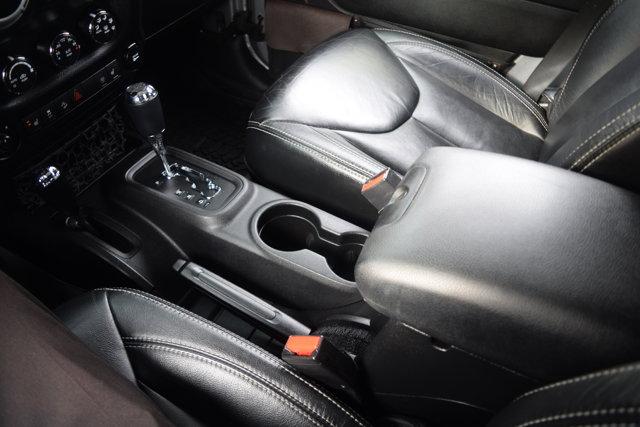 used 2014 Jeep Wrangler Unlimited car, priced at $17,000