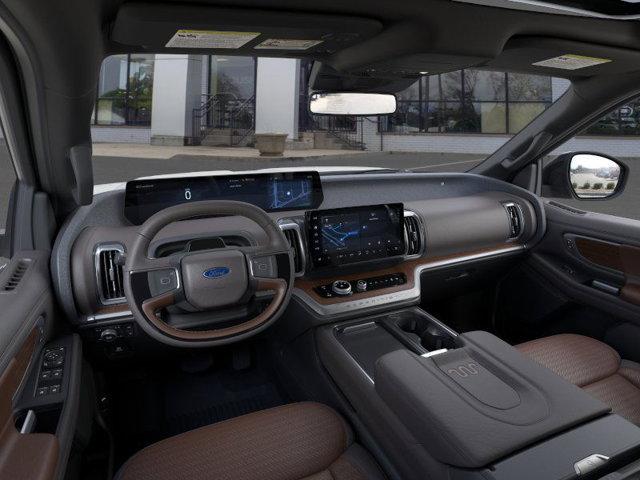 new 2025 Ford Expedition car, priced at $84,955