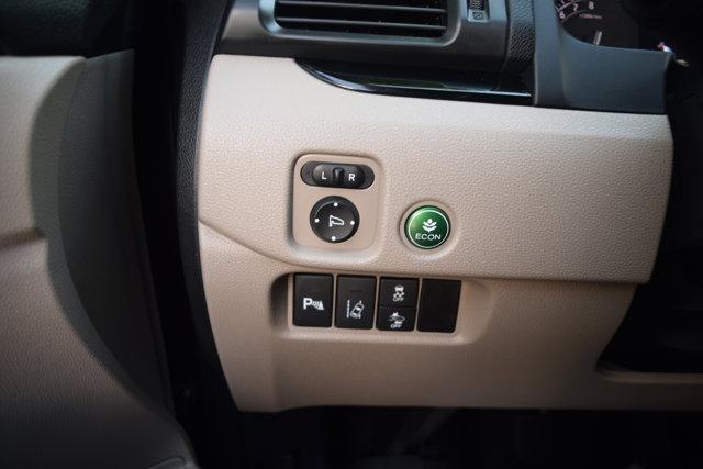 used 2018 Honda Pilot car, priced at $27,000