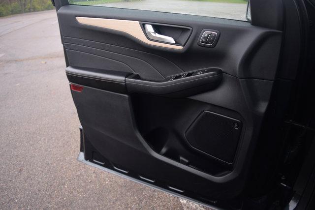 used 2022 Ford Escape car, priced at $26,000