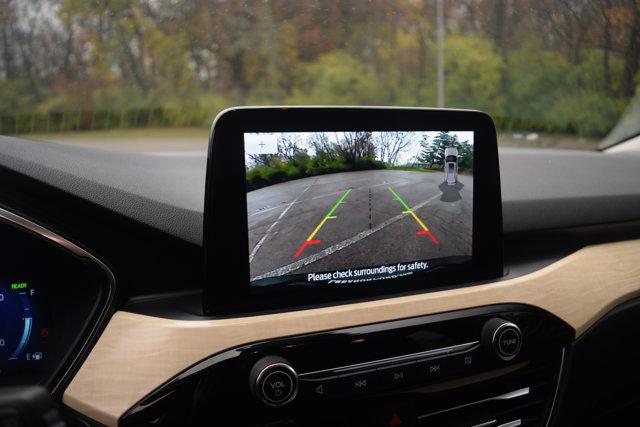 used 2022 Ford Escape car, priced at $26,000