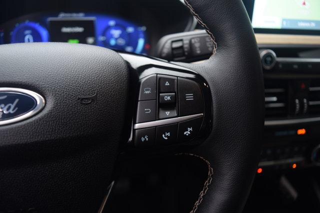 used 2022 Ford Escape car, priced at $26,000