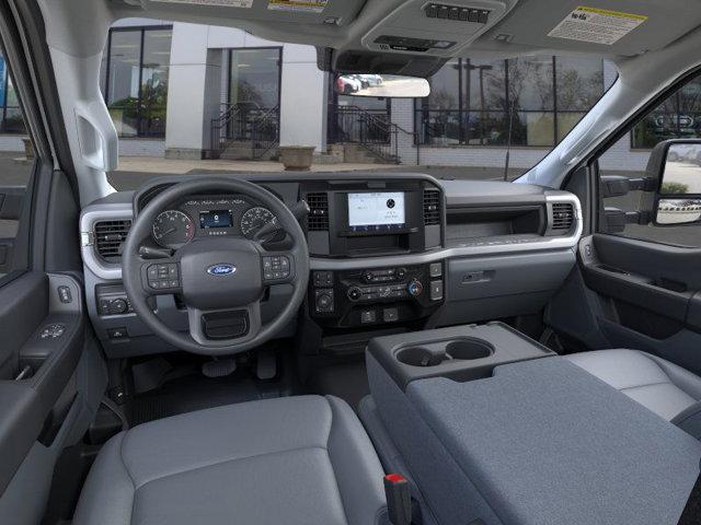 new 2025 Ford F-350 car, priced at $48,578