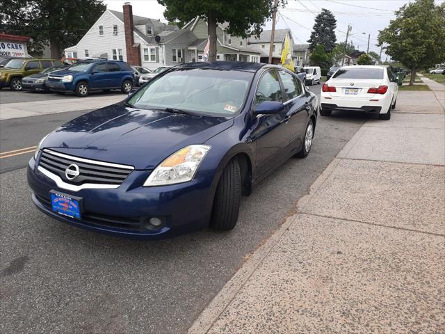 used 2009 Nissan Altima car, priced at $4,999