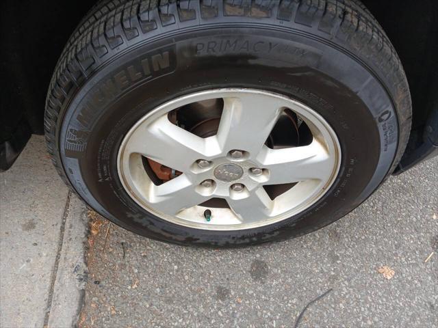 used 2012 Jeep Grand Cherokee car, priced at $6,999