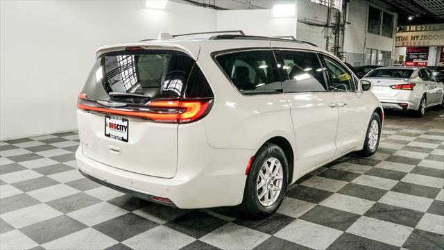 used 2021 Chrysler Pacifica car, priced at $21,592