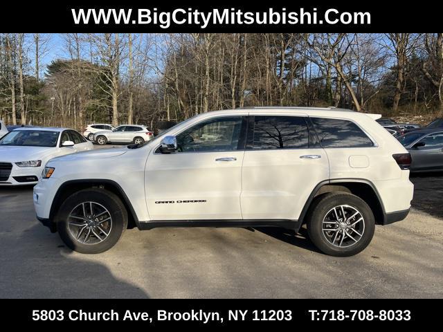 used 2018 Jeep Grand Cherokee car, priced at $15,740