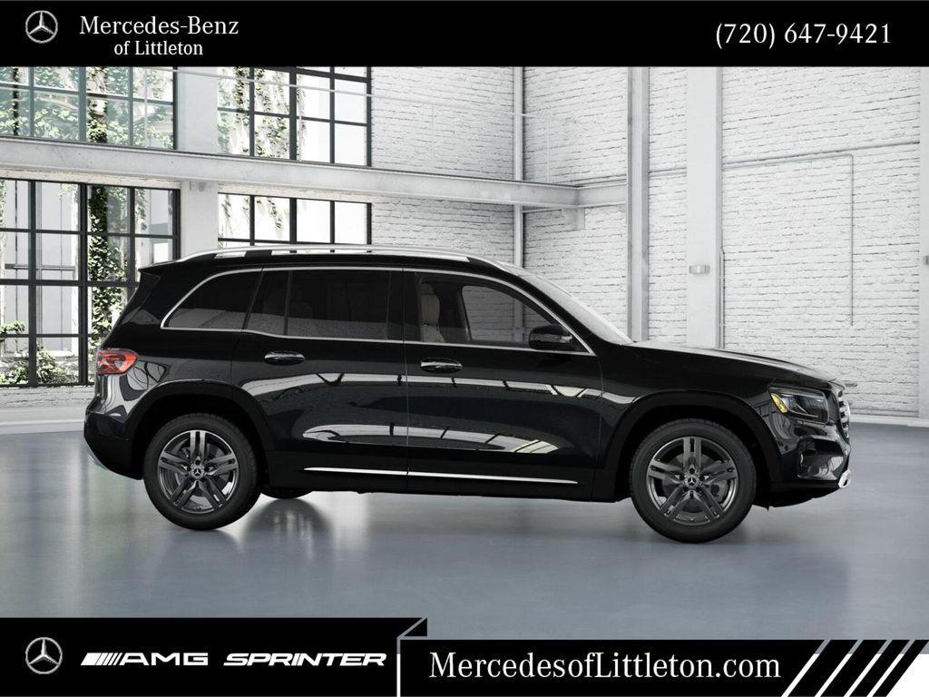 new 2025 Mercedes-Benz GLB 250 car, priced at $53,945