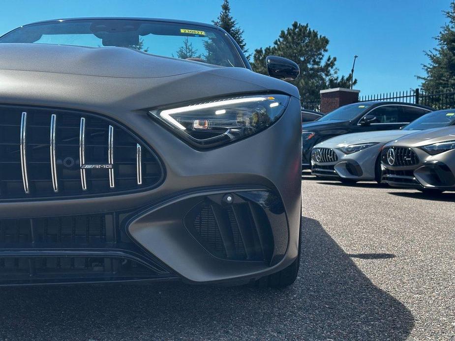 new 2023 Mercedes-Benz AMG SL 55 car, priced at $166,685