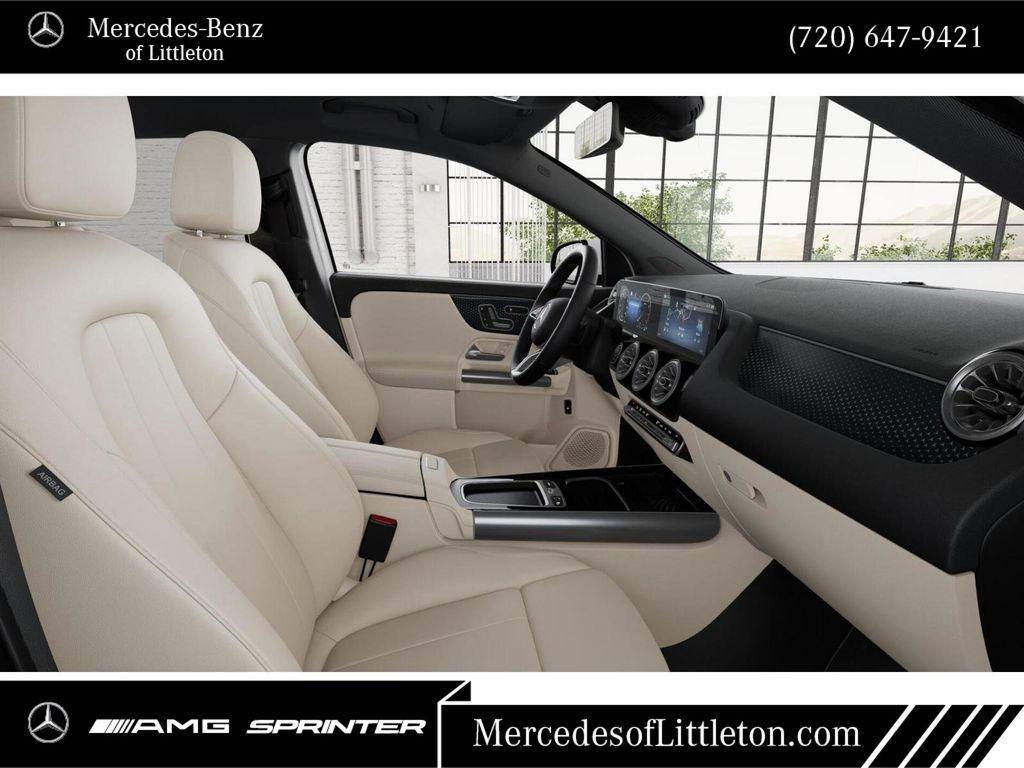 new 2025 Mercedes-Benz GLA 250 car, priced at $47,295