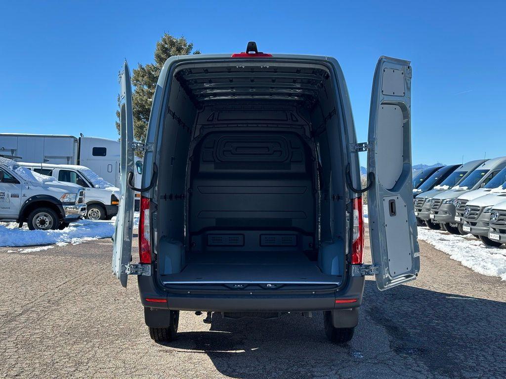 new 2024 Mercedes-Benz Sprinter 2500 car, priced at $59,451