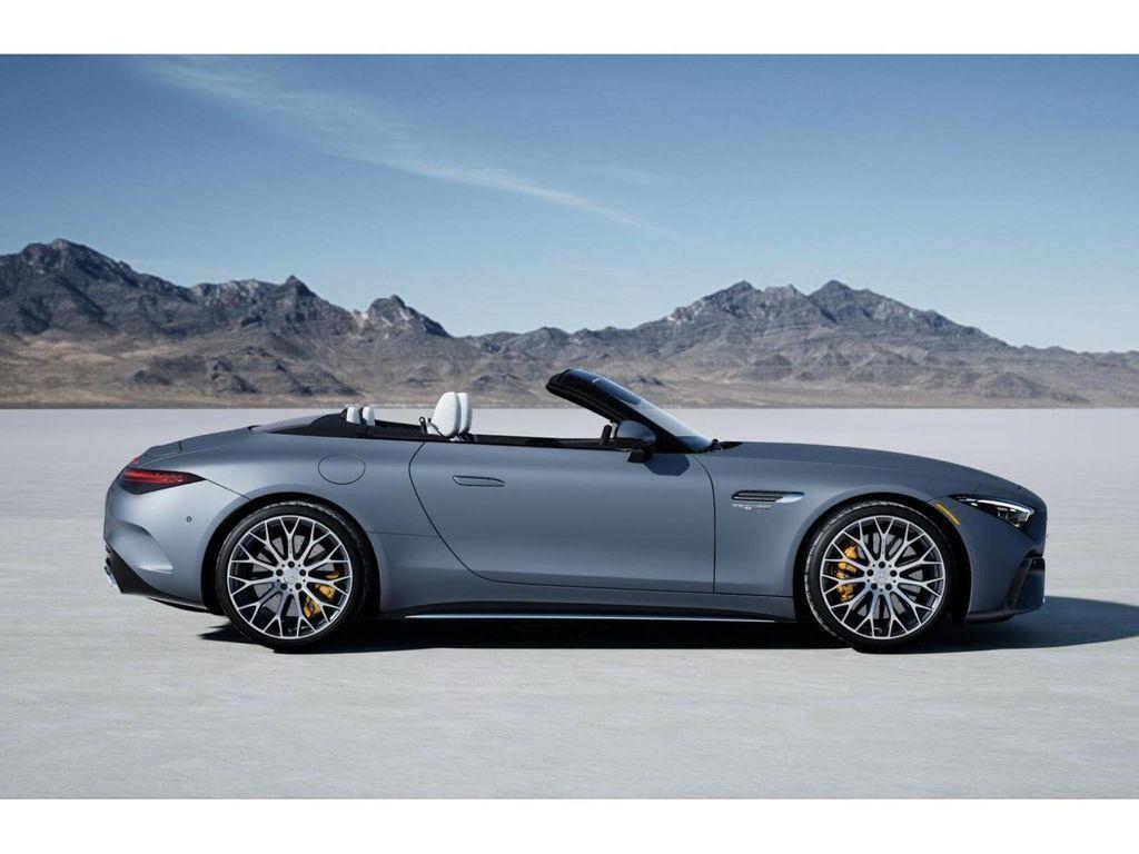 new 2025 Mercedes-Benz AMG SL 63 car, priced at $224,805